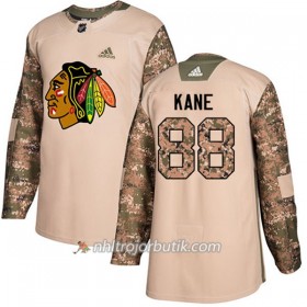 Män Ishockey Chicago Blackhawks Tröja Patrick Kane 88 Adidas 2017-2018 Camo Veterans Day Practice Authentic